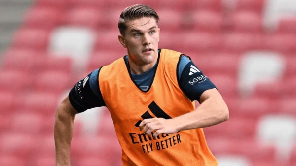 备战北伦敦德比！来看枪手新14号约克雷斯初次磨真金不怕火图集😍