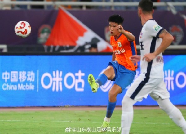 泰山将士们用拼搏的精神获利了见效的欣慰，咱们总共前赴后继！