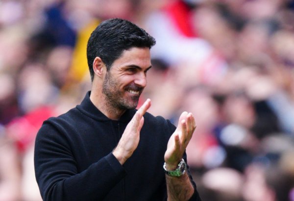 塔帅：约克雷斯有可能和哈弗茨一王人上场 对更多签约抓通达气魄