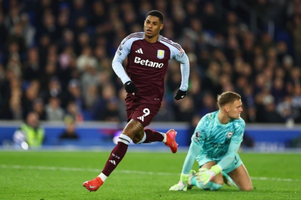 熟谙的剧情❓天外：巴萨暂无法注册拉什福德，需在8月底前搞定