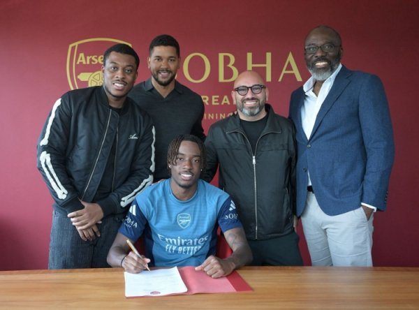 小吧译言家|眼神对准自家东谈主？BIG6为何运行浪漫在英超“摘桃子”