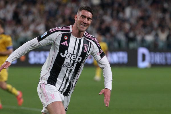 米体：尤文卖东说念主处处受阻，球员不离队换不来钱导致引援依稀