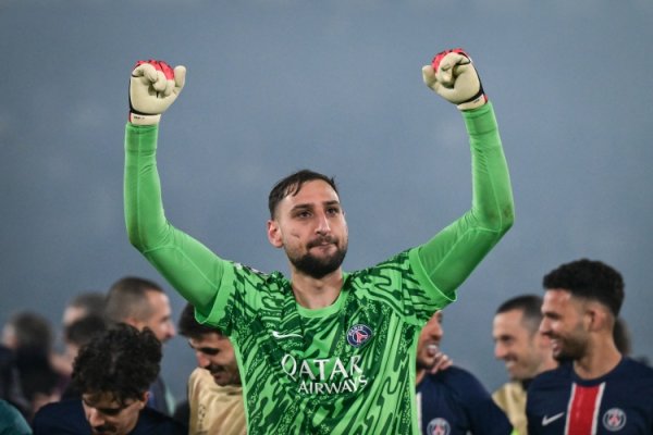 记者：巴黎本周与多纳鲁马谈续约，现在仅切尔西和加拉塔萨雷专诚