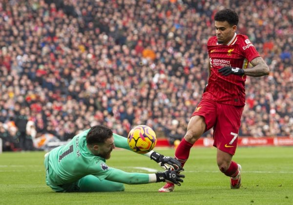 英媒：拜仁准备8000万欧报价路易斯-迪亚斯，并以为利物浦会经受