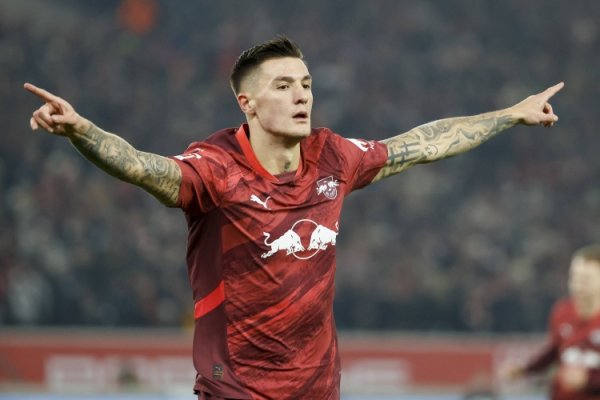 罗马诺：塞斯科还没决定已往，曼联也在和莱比锡及球员本东谈主疏导