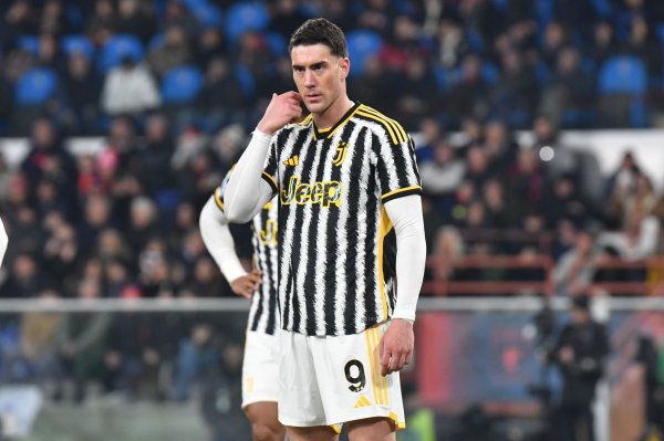 米体：尤文施压但愿加速DV9转会速率，已有中间东说念主协助米兰讨论