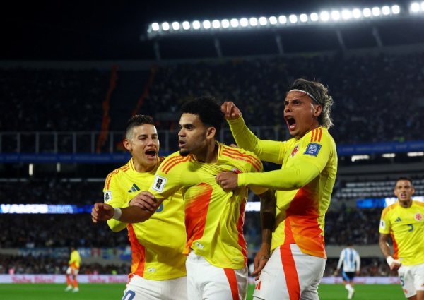 迪亚斯：我还没和J罗道拜仁的事情，我可能会向他寻求提议