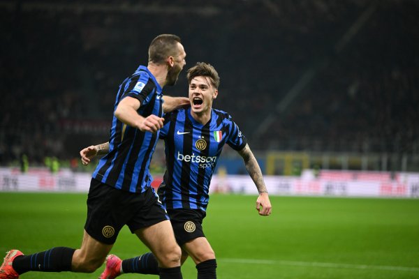 迪马：国米中场扎莱夫斯基加盟亚特兰大走动完成，转会费1600万欧