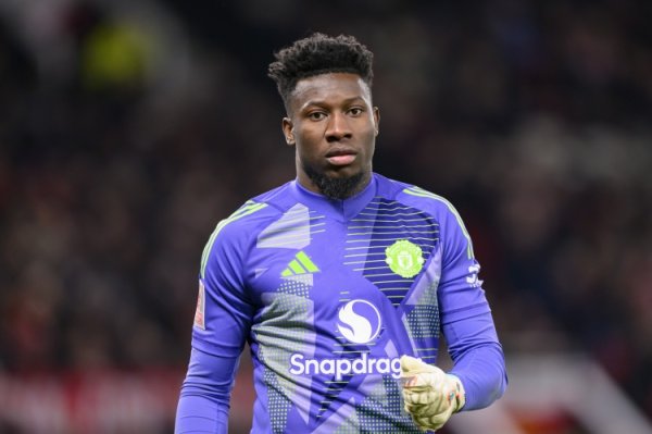 腿筋伤势未愈，记者：奥纳纳莫得干预对阵阿森纳大名单