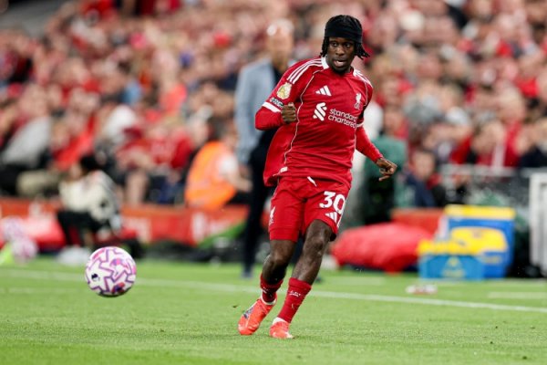 无缘出战纽卡阿森纳！斯洛特：弗林蓬腿筋受伤，海外比赛日后复出