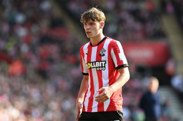 天外：埃弗顿行将与圣徒就迪布林转会达成条约，转会总价4200万镑