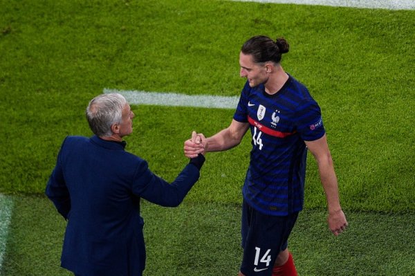 德尚谈拉比奥特：我只照料他为法国国度队作念过什么&还能带来什么