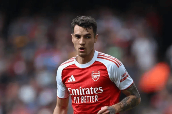 DO: 基维奥尔2500万+200万奖金;离队前提是因卡皮埃要敲定