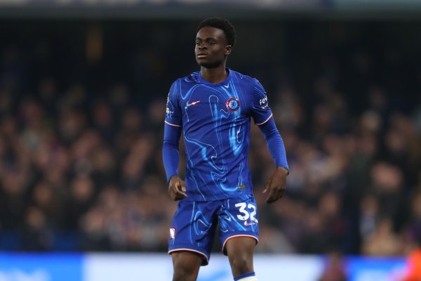 记者：莱比锡就引进乔治与切尔西赢得关系，有可能临了工夫转会