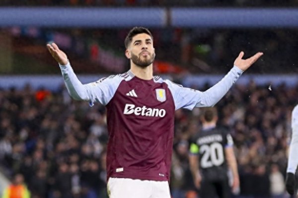 足坛豪恣通宵-伊萨克签利物浦 阿森西奥赴土超 曼联压哨报价大马丁