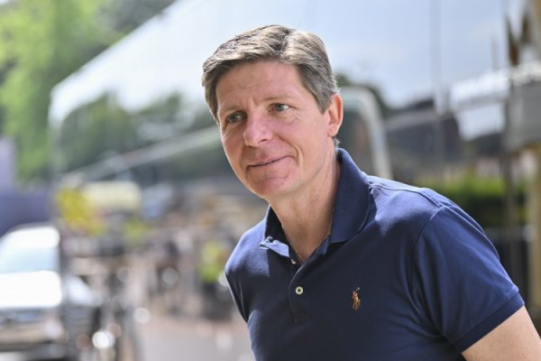 顽强不放东说念主！记者：水晶宫主帅暗示若格伊离开，我方会提议下野