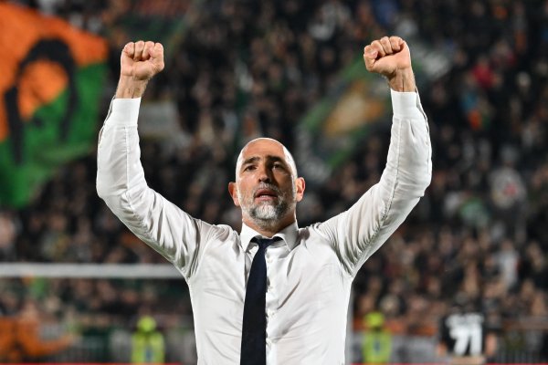 图多尔：科莫利说弗拉霍维奇留队&我很欢欣 卡卢卢能胜任右边翼卫