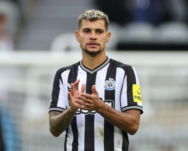 吉马良斯承接66次在英超首发，创造纽卡队史非门将球员记载