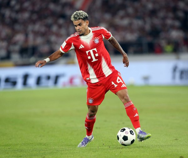 迪亚斯：很荣幸和凯恩并肩战斗 在我家乡东谈主东谈主王人保握乐不雅