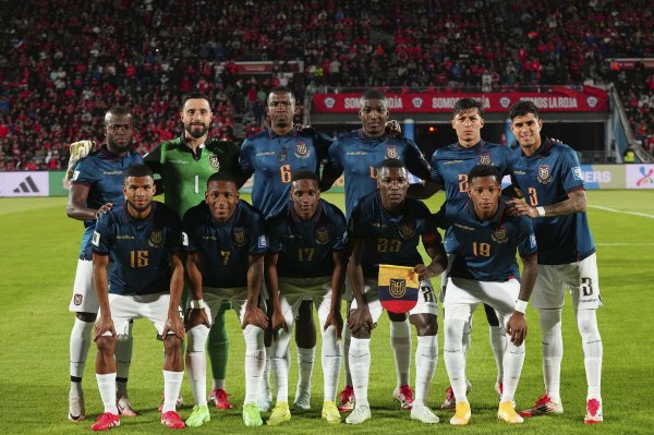 零封阿根廷，厄瓜多尔相接15场南好意思世初赛仅丢2球创赛事记载