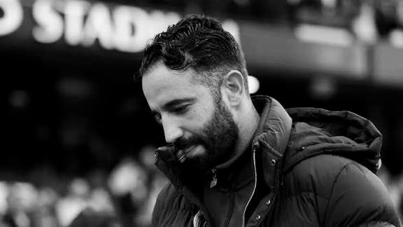 绿帽哥：曼联已准备好在10月撤职阿莫林！此举获曼联资深球员赈济