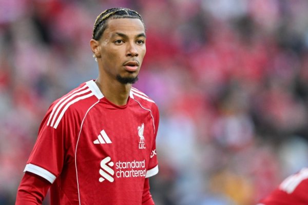 埃基蒂克：凝听安菲尔德的攀附歌太棒了，球队取胜比个东谈主进球伏击