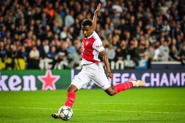 能否找回已往我方？22岁法蒂3场轰4球，4年前巅峰身价达8000万欧