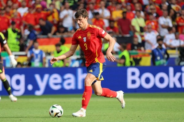 马卡：勒诺尔芒深得德拉富恩特怜爱，他系数为西班牙出战1932分钟