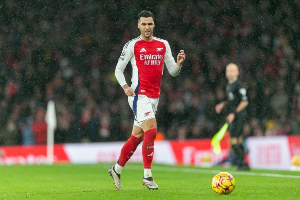 父亲谈梅里诺：小时辰我就让他练头球 他是别称前插型球员