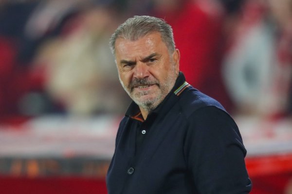 邮报说念澳波下课：丛林队高层有蓄意作假，本来就不该邀澳波持教