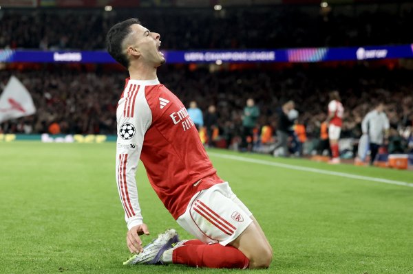 马丁内利：我的方针是匡助枪手获取成效，同期也为国度队作念出孝顺