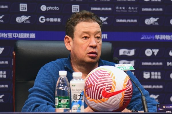 申花赛前新闻发布会：集中元气心灵打好临了三场，不成再有丢分的情况