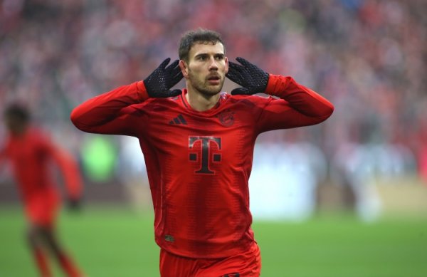 顶级出球中卫？格雷茨卡vs门兴执球鼓励等4数据创本赛季德甲记录