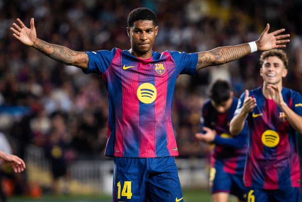 弗里克：要是拉什福德能再多进一两个球就更竣工了，我对他很温存