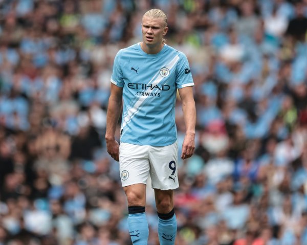 哈兰德三个赛季欧冠开局贯穿4场比赛破门，继C罗之后第二东说念主