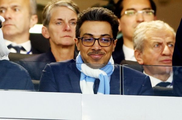 卫报：红鸟本钱是芬威体育第三大鼓励，曼苏尔和前者配置投资公司