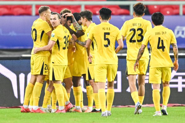 粤媒：捏续15年的中超广东德比来岁消散 广州豹冲超为山止篑