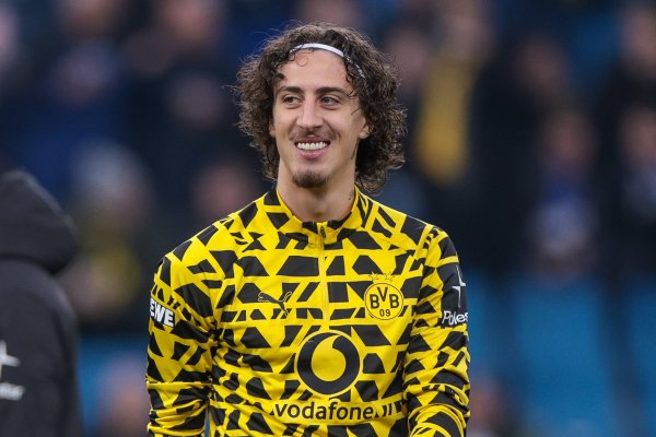 罗马诺：法比奥·席尔瓦沟通冬季离开多特蒙德，罗马和米兰感兴趣